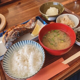 Meshi Sakai - Set Meal – Grilled Salted Mackerel from Hachinohe