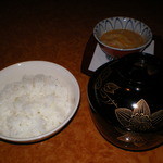 瀬里奈 - ご飯と味噌汁、そして自家製のいかの塩辛です。