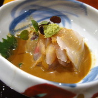 徳うち山 - 胡麻ダレ鯛刺身