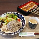 Asuwayama Atarashiya - サラダそば＆木の芽豆腐でんがく