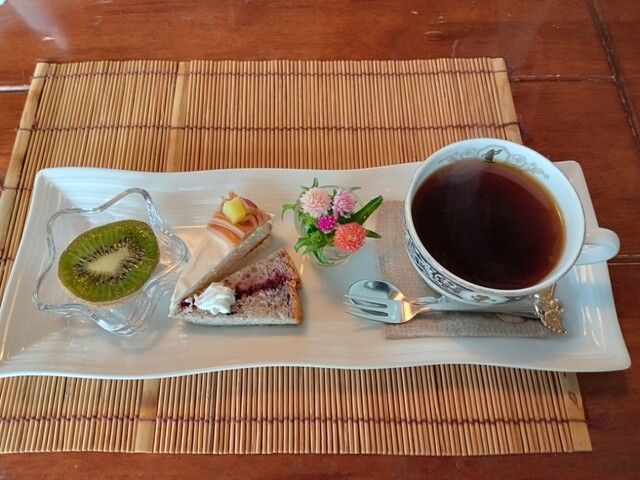 遊の丘 - 日和田（カフェ）の写真