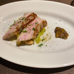 Ris. - 伊賀とよさ豚のグリル チリメンキャベツと大豆の煮込み