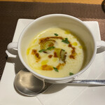 Ris. - ボロ葱とじゃが芋のスープ