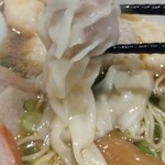 八雲 - 肉ワンタン