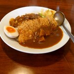 幸泉 - 料理写真:カツカレー(税込780円)