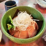 ひみ浜 - 寒ぶり漬け丼。