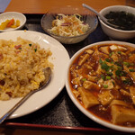 Ajisen Shokudou - Cランチ 麻婆豆腐+炒飯