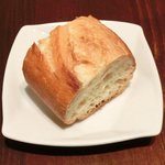 ヴィアート - <'13/01/07撮影>木戸シェフ自慢 本日のスペシャリテ 1000円 のパン