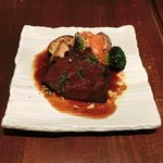 ヴィアート - <'13/01/07撮影>木戸シェフ自慢 本日のスペシャリテ 1000円 の黒毛和牛ホホ肉の赤ワイン煮込み