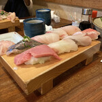 魚八寿し - 地魚寿司。