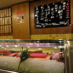 Sushi Uogashi Nihonichi - なかなかの雰囲気