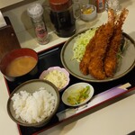 丸和 - 「えびフライ定食」