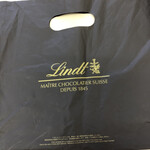 リンツ ショコラ ブティック 神戸マルイ店 - 