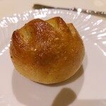 アシエット - ローズマリーのパン