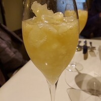 アシエット - シャンパンを注いだ後