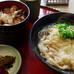 和ダイニング まねき - えきそばと牡蠣飯