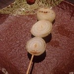 地鶏串焼家 鳥みや - 2013.1.14   ペコロス(玉葱)¥100