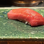 初音鮨 - 中トロ