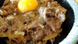 Narunaru - 黒毛和牛 牛すき丼