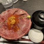 吉祥寺 肉ドレス海鮮丼 - 