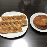 粉とクリーム - 食べやすい長さに切断。