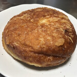 粉とクリーム - 俺のカレーパン ！