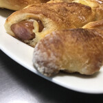 粉とクリーム - 先端に着目する。