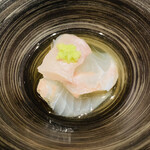 鮨 由う - ・平目とエンガワ 煎り酒で