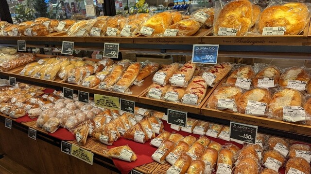 Bread Factory パン工場 イオンスタイル新利府店（ブレッド ファクトリー） - 新利府（パン）の写真