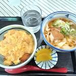 Maru hachi - ミニかつ丼＆きしめん