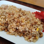 大衆食堂すずめ - 福神漬けもたんまり