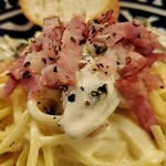 ペスカデリア - だが、ソースに牡蠣の旨味が移っていない