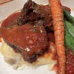 Bistro 和 - 