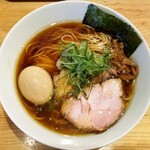 地球の中華そば - 醤油 細麺 半熟煮玉