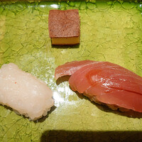 鮨 銀座おのでら 弟 本店 - 白いか、マカジキ昆布締め、玉子焼きカステラ