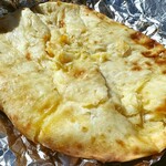 スパイス王国mini - ハニーチーズナン