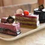 PATISSERIE RAFFINE - 2/5　息子が