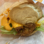 ケンタッキーフライドチキン - 料理写真:チーズにおぼれるフィレサンド