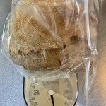 雑穀パンの店ひね - 六穀食パン　一斤　５００ｇ弱あり。