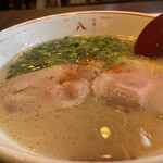 とんこつラーメン専門 八味豚骨 - 