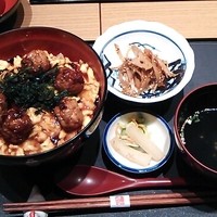 名古屋コーチン 鳥しげ - 親子丼(小鉢、スープ、香の物付き)
                竹(特製名古屋コーチンつくね入り)1,260円
