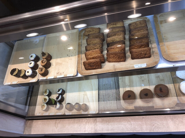 Uchiya Bake Shop Hoshutsu No Tori No Ouchi