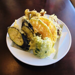 阿羅屋 - 野菜天　たくさんの野菜がカラッと揚がって旨し！