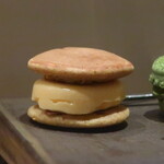 フィエルテ - レンズ豆のこし餡のプチどら