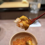 鮨処 多田 - たまごかけご飯 リフト