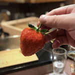 鮨処 多田 - いちごリフト