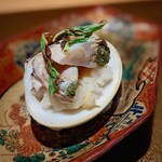 日本料理FUJI - 「蛤と筍の飯蒸し」見ていただけたら、美味しさが伝わるでしょうか?