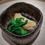 温石 - 唐墨餅の巾着　菜の花　おでん仕立て。染み染みお揚げさんの中から、唐墨餅。