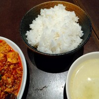 四川料理 龍の子 - 