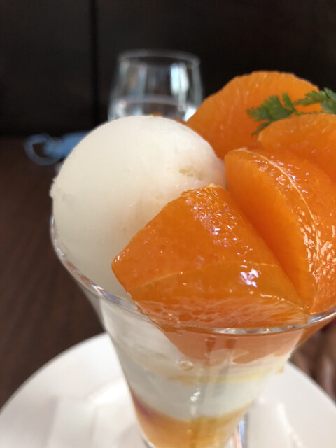 WINE &amp; DINING DE'METER photo 3